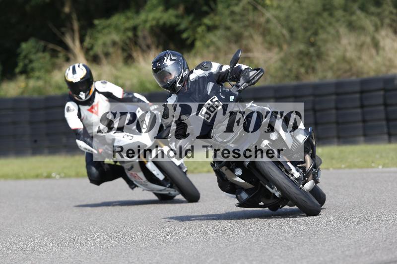 /45 10.08.2025 Plüss Moto Sport ADR/Freies Fahren/33